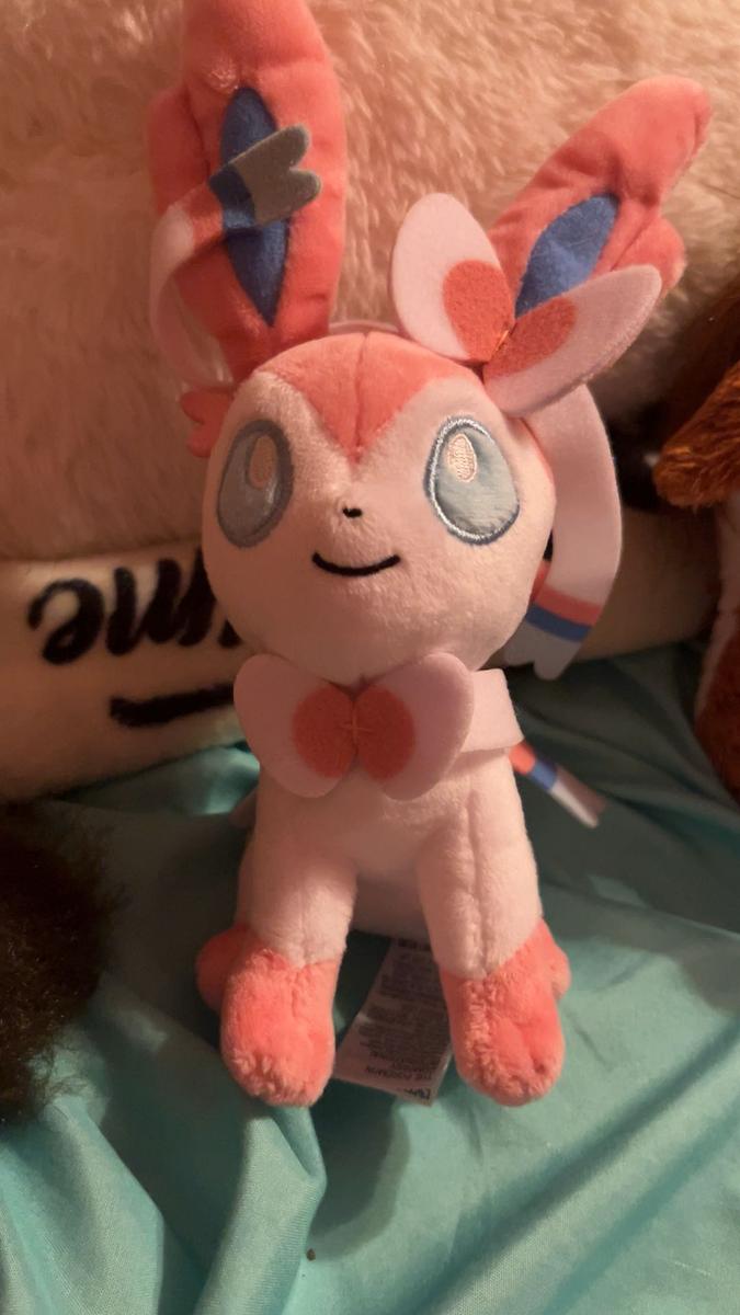 Item: Sylveon