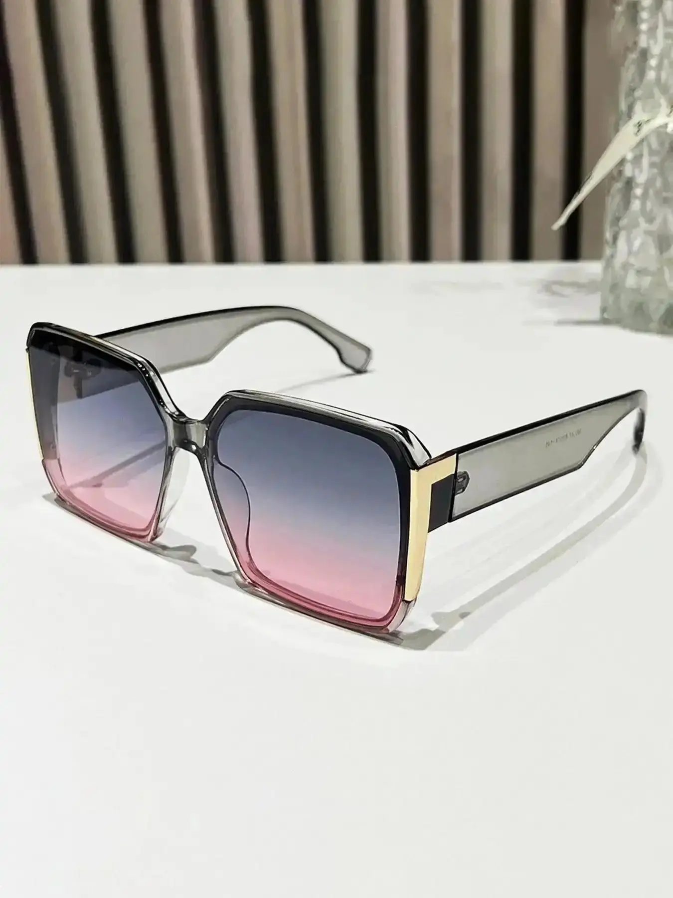 Unisex Fashionable Ombre Tinted Lens Square Frame Glasses, Trendy Casual Glasses for Outdoor Activities, Fashion Accessories for Daily Life, Durable, Chic, Comfortable, Versatile, Breathable