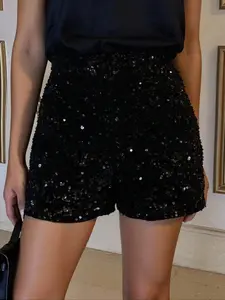 Women's Fashion Commuter Sequin Casual Shorts, Daily Versatile All-Season Shorts, Slim-Fitting Plain Style, Perfect for Any Occasion, Everyday Bottoms