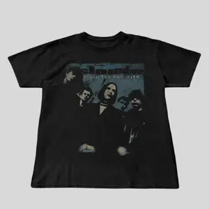 Slowdive band shirt, shoegaze graphic tee, alt rock style, 90s music vibe