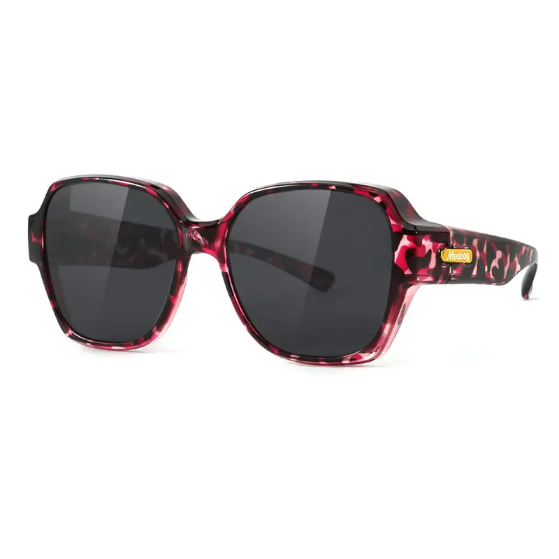 Meeloog Women's Over-the-Glasses Polarized Sunglasses, Trendy Styling Lightweight Stylish Shades, Oversized Fit-for-Driving Boating Eyewear ST0150, Trendy Styling Sunglasses, Lightweight Polarized Sunglasses