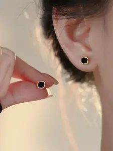 Golden Color Silver Color Stud Earrings, Trendy Small Design, Perfect for All Occasions, Elegant Accessory for Women