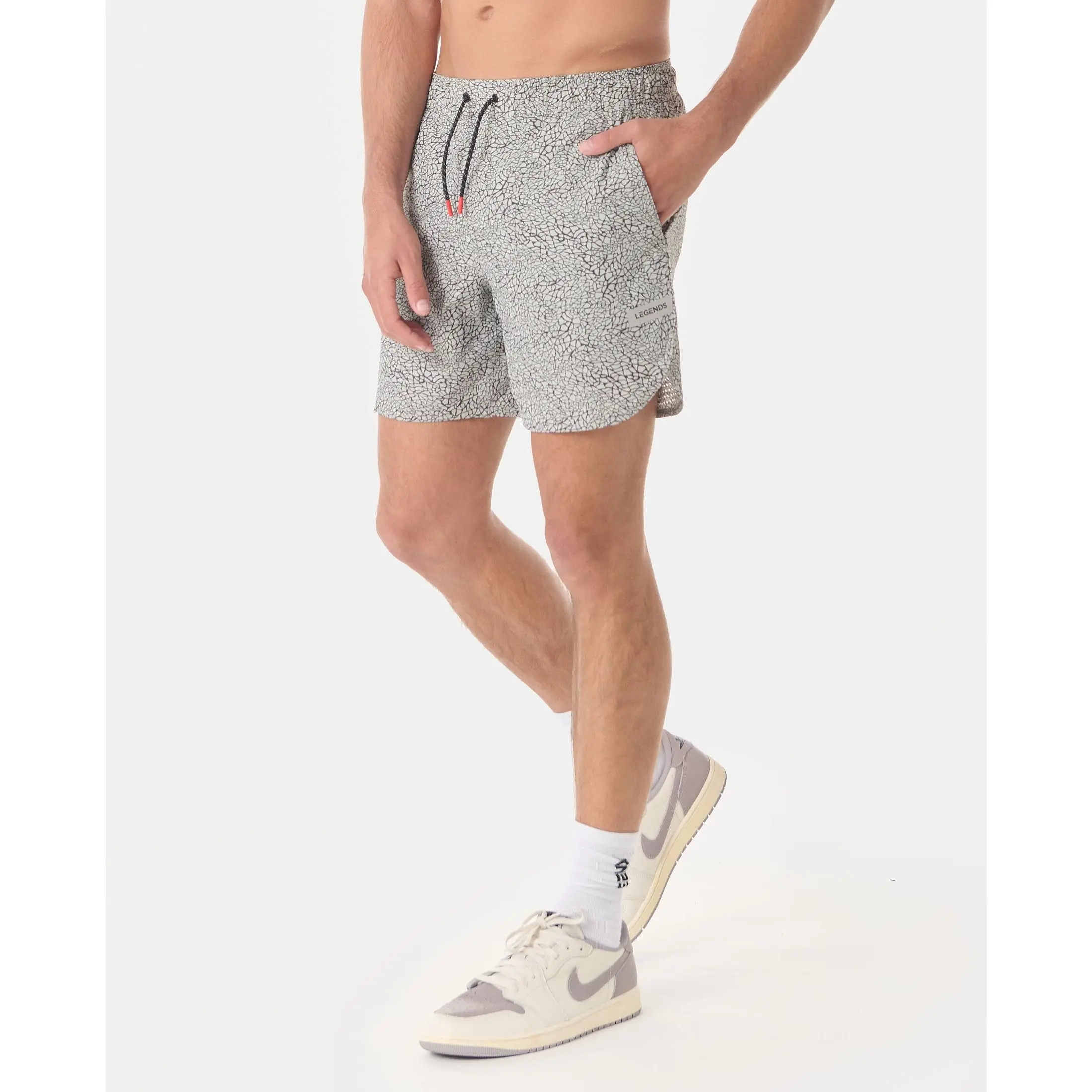 Luka HD Short Elephant Charcoal, XL 5" (Liner)