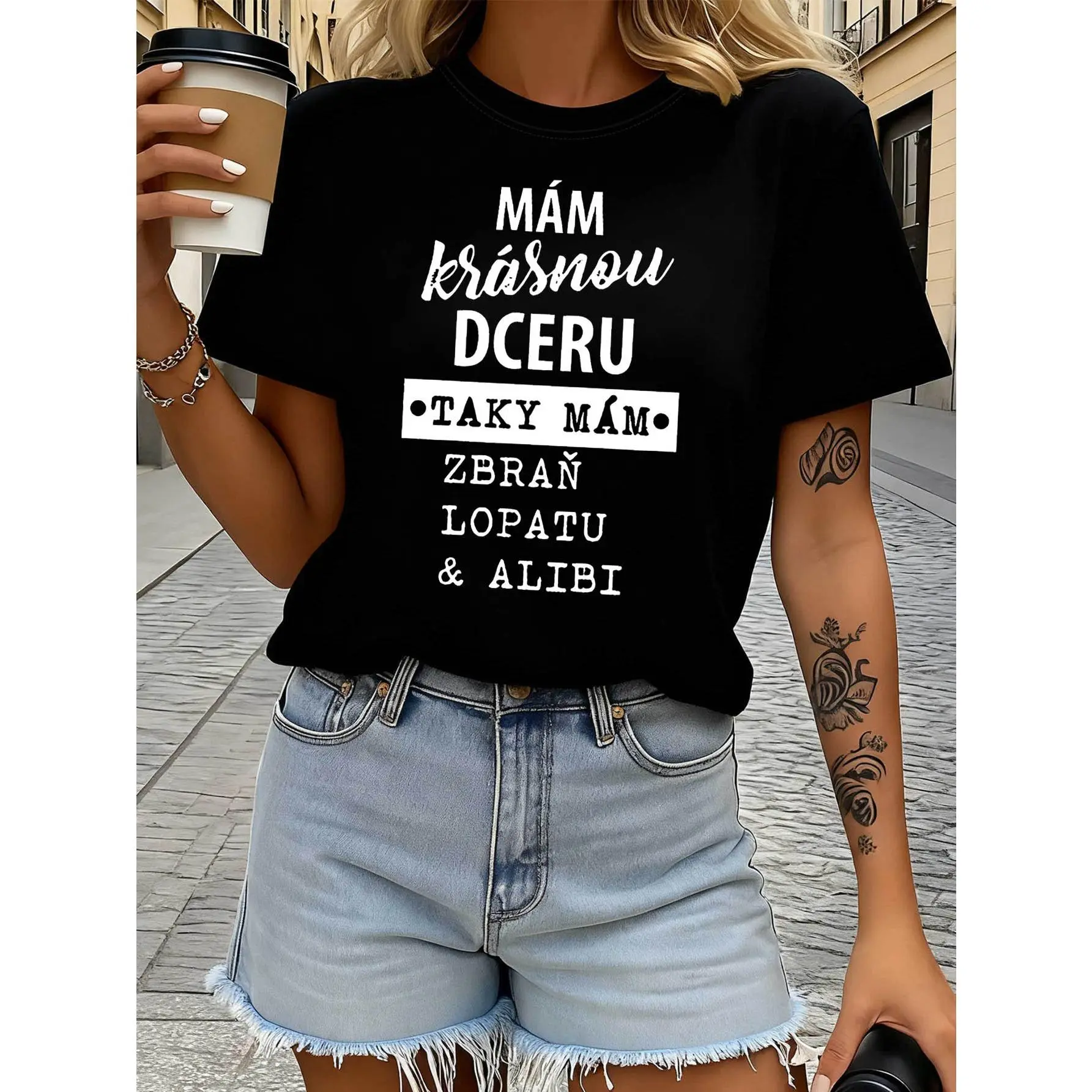 T-shirt with text I have a beautiful daughter, I also have weapons, a shovel & an alibi printed on it, wo spring/summer short-sleeve round-neck casual T-shirt, suitable everyday casual wear, holiday, Valentine's Day clothing