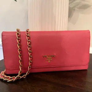 Pre-owned PRADA Safiano Leather Small Leather Goods Wallet on Chain Crossbody