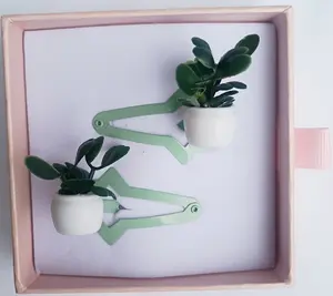 Plant Magnetic Hair Clips