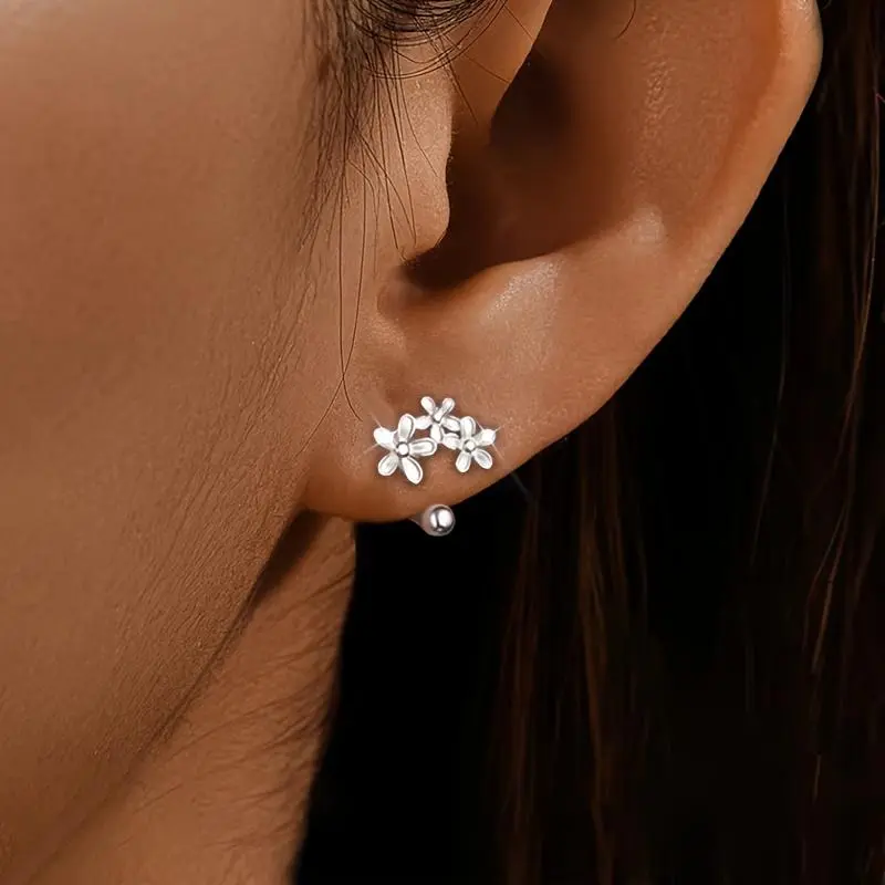S925 Sterling Silver Anti-Allergy Earrings (Pair) - Elegant 3-Flower Design, Versatile, Fashionable, Ideal for Daily Wear and Gifting Occasions