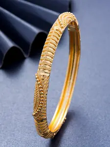 Luxury Women's Open-Style Arab Bangle Bracelet, Elegant Copper Design for Ramadan, Eid, Parties and Everyday Wear, Bracelets Jewelry