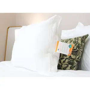 Best Western® Dreammaker Gusseted Pillow | Medium-Firm Support