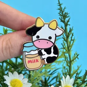 MooMoo Hard Enamel fashion lapel brooch cute pins milk pinboard kawaii hard pinbadge backpack pin