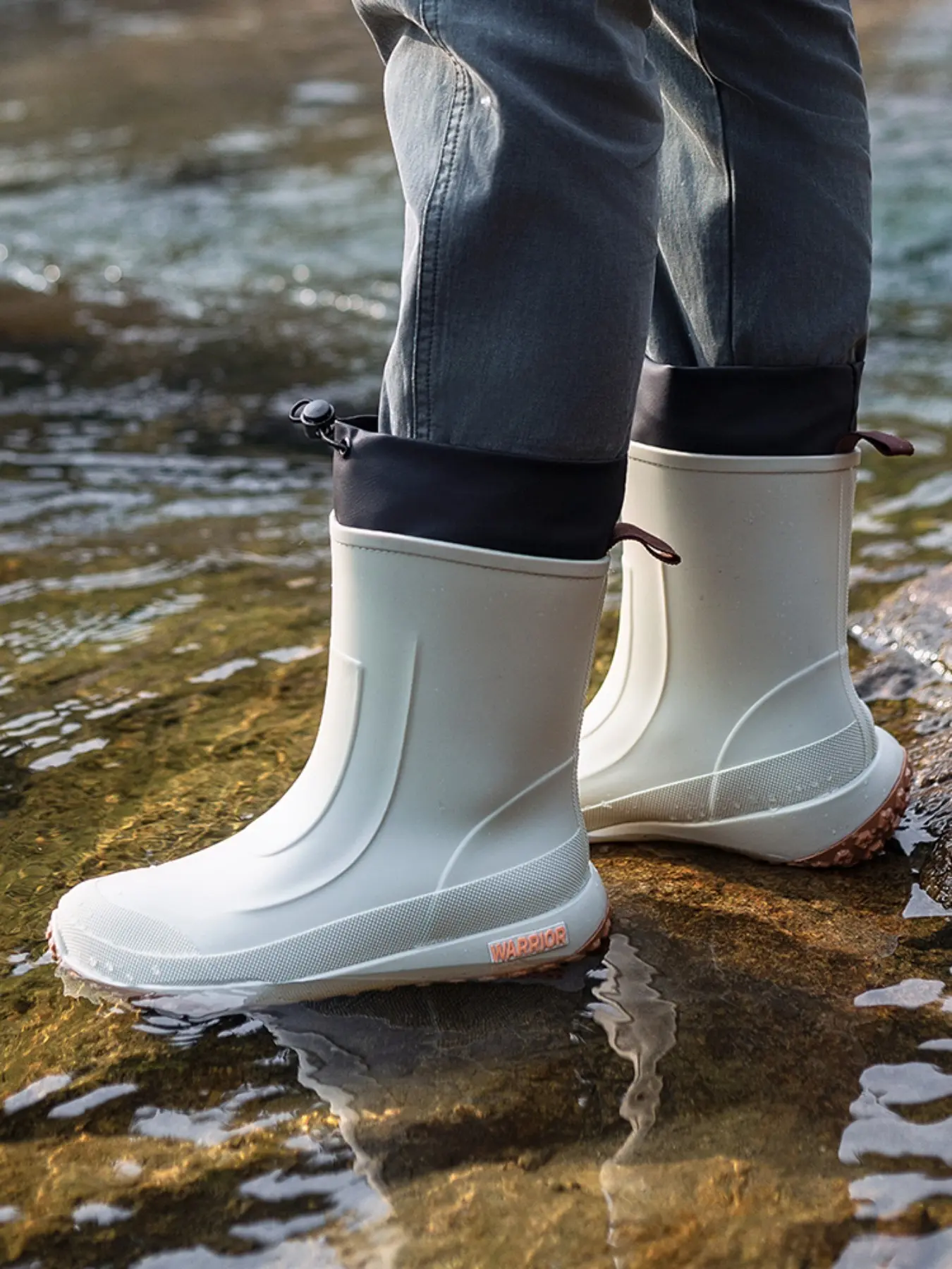 Men's Round Toe Slip-On Waterproof Non-Slip Rain Boots, Anti Slip Boots, Outdoor Footwear, Fashionable Rain Boots, Comfortable Fashion Design, Perfect for Casual Wear, Durable Material, All Seasons