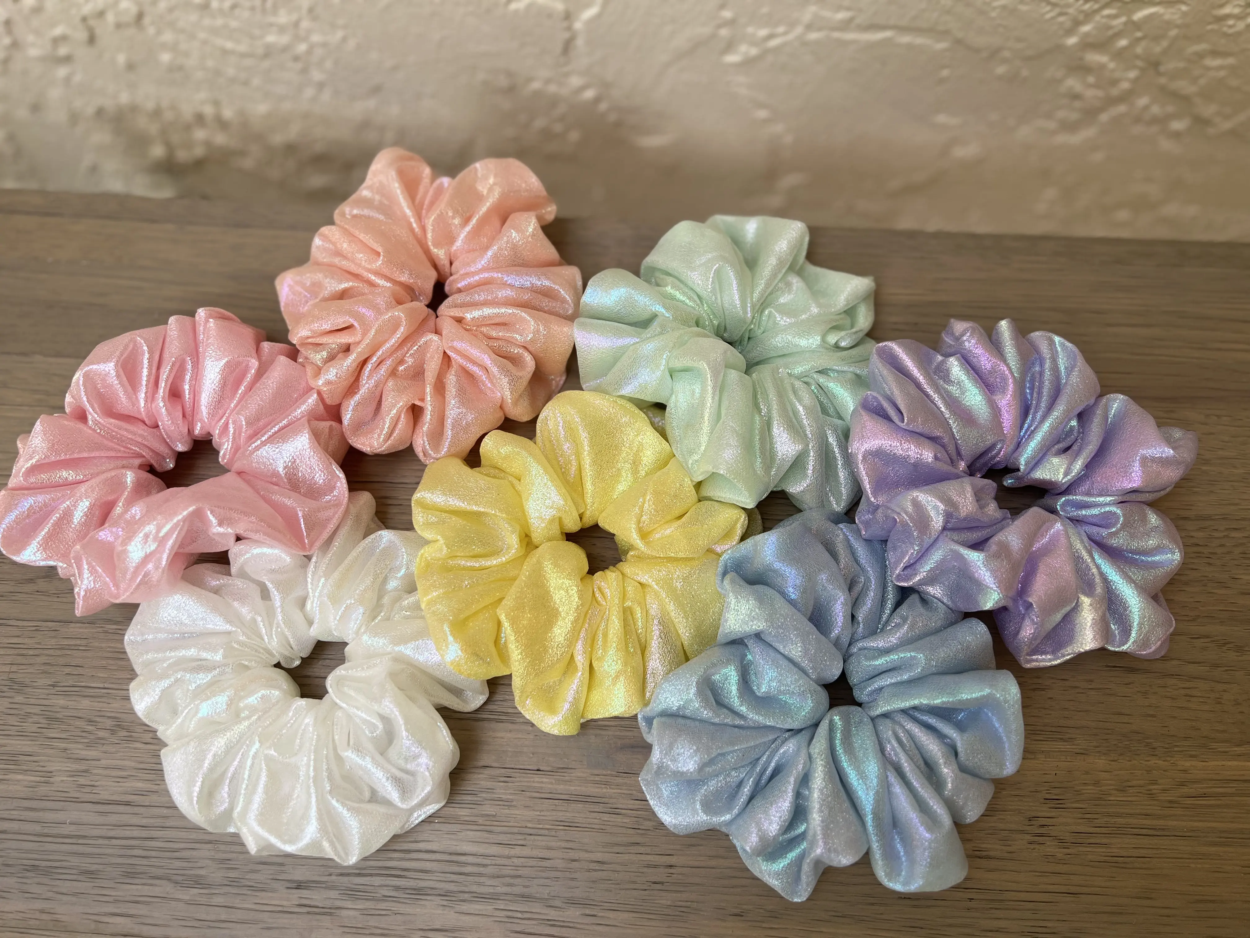 Holographic Scrunchie Large - Trendy Hair Accessory in Assorted Colors, Large Size for Versatile Styling