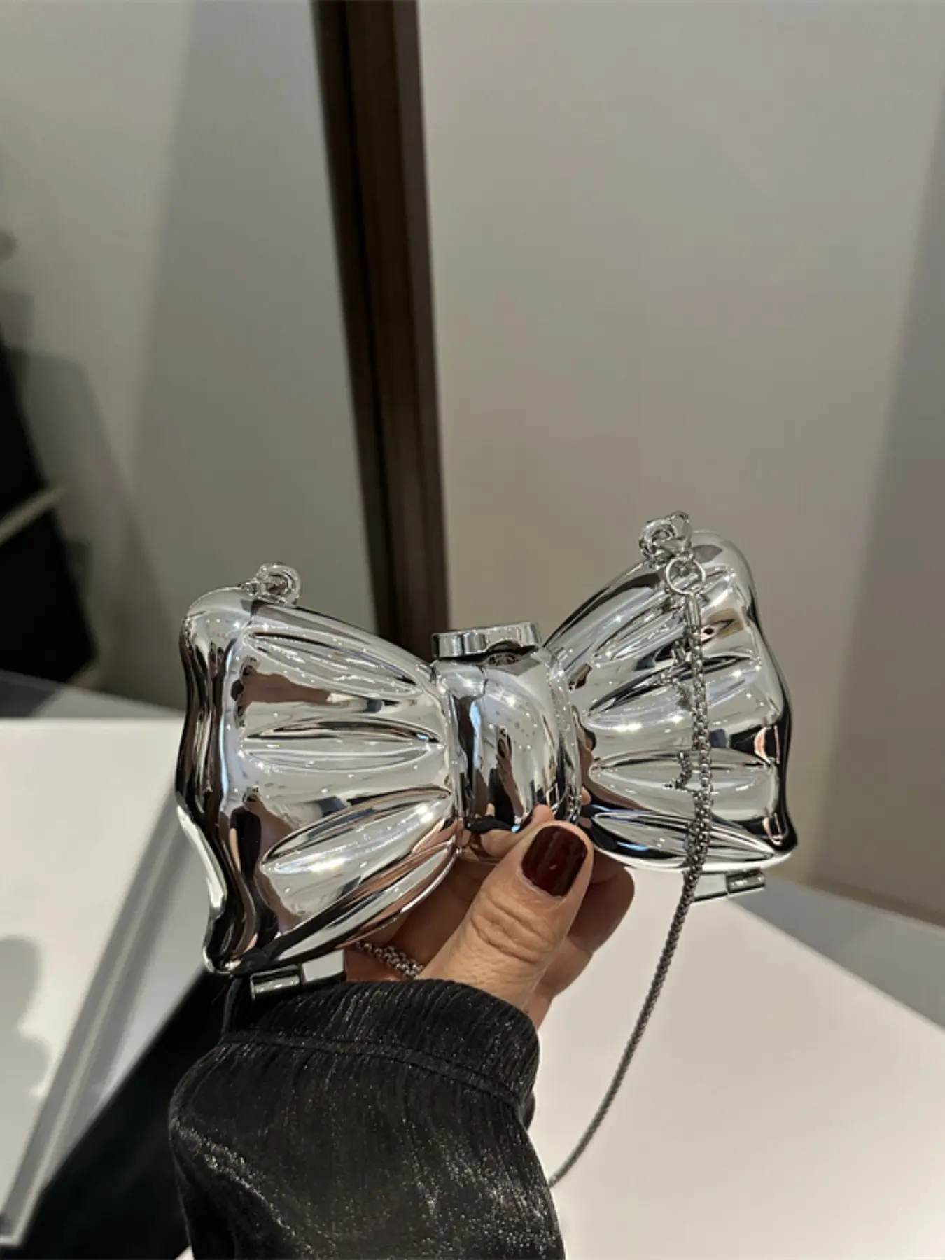 Women's Elegant Bowknot Design Mini Evening Bag, Fashionable Chain Strap Shoulder Bag for Daily Used, Versatile High-quality Daily Commuting Bag, Crossbody Chain Bag, Casual Trendy Purses, Elegant Bags, Fashion Crossbody Handbag