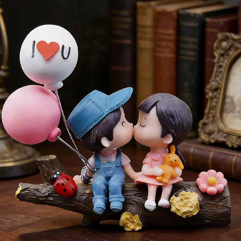 Universal Car Decorative Couple Kissing Statue, Cute Cartoon Couple Gift for Women Girls, Tree Branch, Car，valentine's gift for bf，galentine's gifts for girls，valentine's classroom gifts，valentine's gift for husband