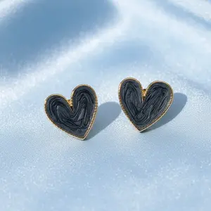 18k Gold-Plated Galaxy Gray Large Heart Earrings & Mini Heart Ring