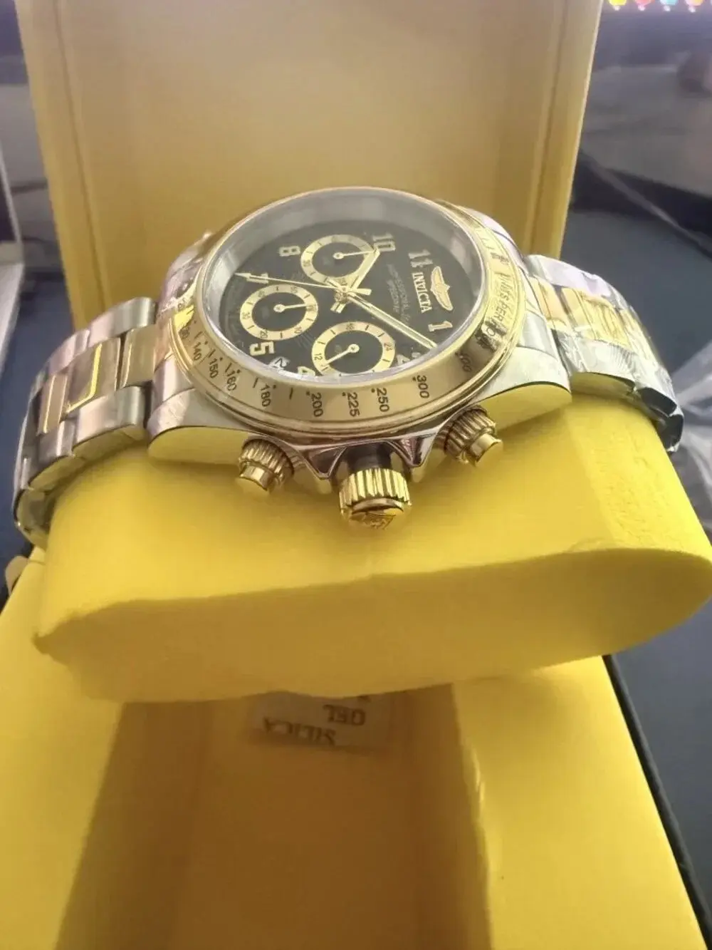 Men's Invicta Speedway Watch Model 17027