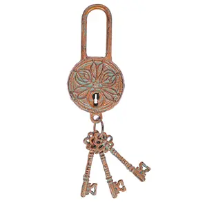 Sungmor Vintage Cast Iron Decorative Padlock and Keys-Rustic Wall Hanging,Ornate Lock Sculpture for Home,Farmhouse & Boho Decor