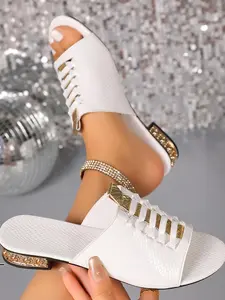 Women's Peep Toe Slip-On Sandals, Comfortable Summer Low Heel Beach Shoes, Non-Slip Design, Ideal for Vacation and Casual Wear, Footwear