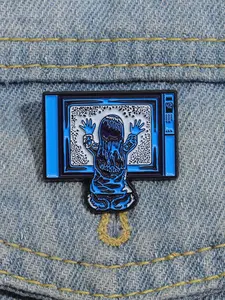 80s Horror Movie Themed Brooch, Vintage Fashion Accessories for Women & Men, Trendy All-match & Exquisite Brooch for Birthday Gift, Durable Metal Pins