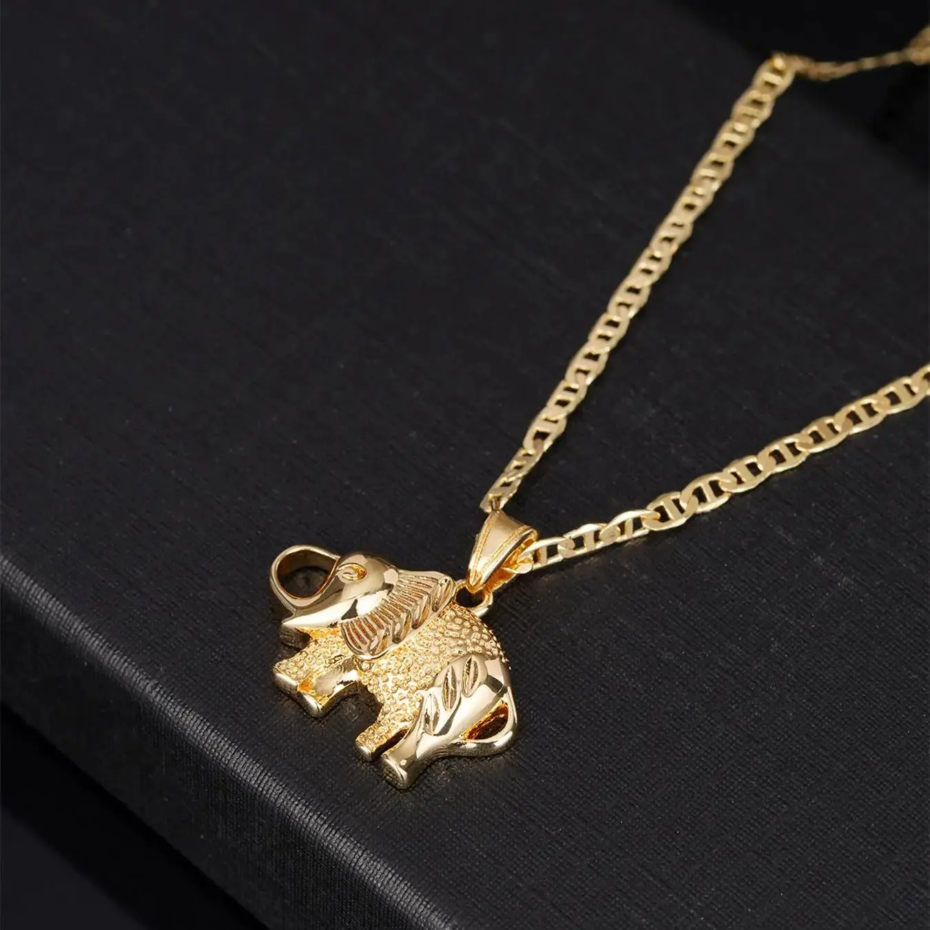 Women's Elephant Design Pendant Necklace, Fashionable Jewelry Accessories, Everyday Wear Jewelry, Party Accessory, Birthday Gift