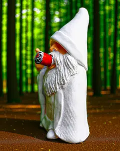 Smoking Wizard Dwarf Statue - 5.9in Outdoor Decor for Garden & Halloween