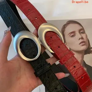 Women's Retro Round Buckle Belt Crocodile Pattern Solid Color PU Leather Elegant Versatile Accessory For Daily Wear