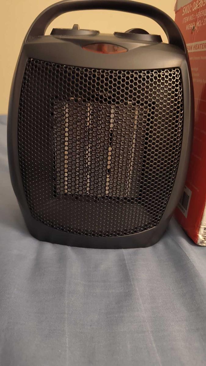 Item: BLACK-Carrying Handle