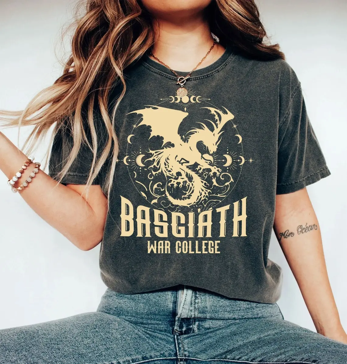 Unisex Basgiath College Scribe Shirt,bookish shirt,fourth wing art T-shirt,Gifts for her
