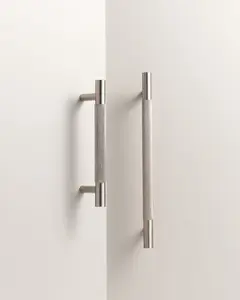 MERCER KNURLED  BRUSHED NICKEL CABINET PULL