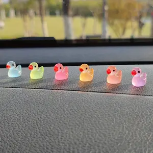 Luminous Duckling Set, Mini Realistic Lightweight Plastic Ducks, Figurines, Perfect for Gift Bag Fillers, Small Party Gifts in Random Styles