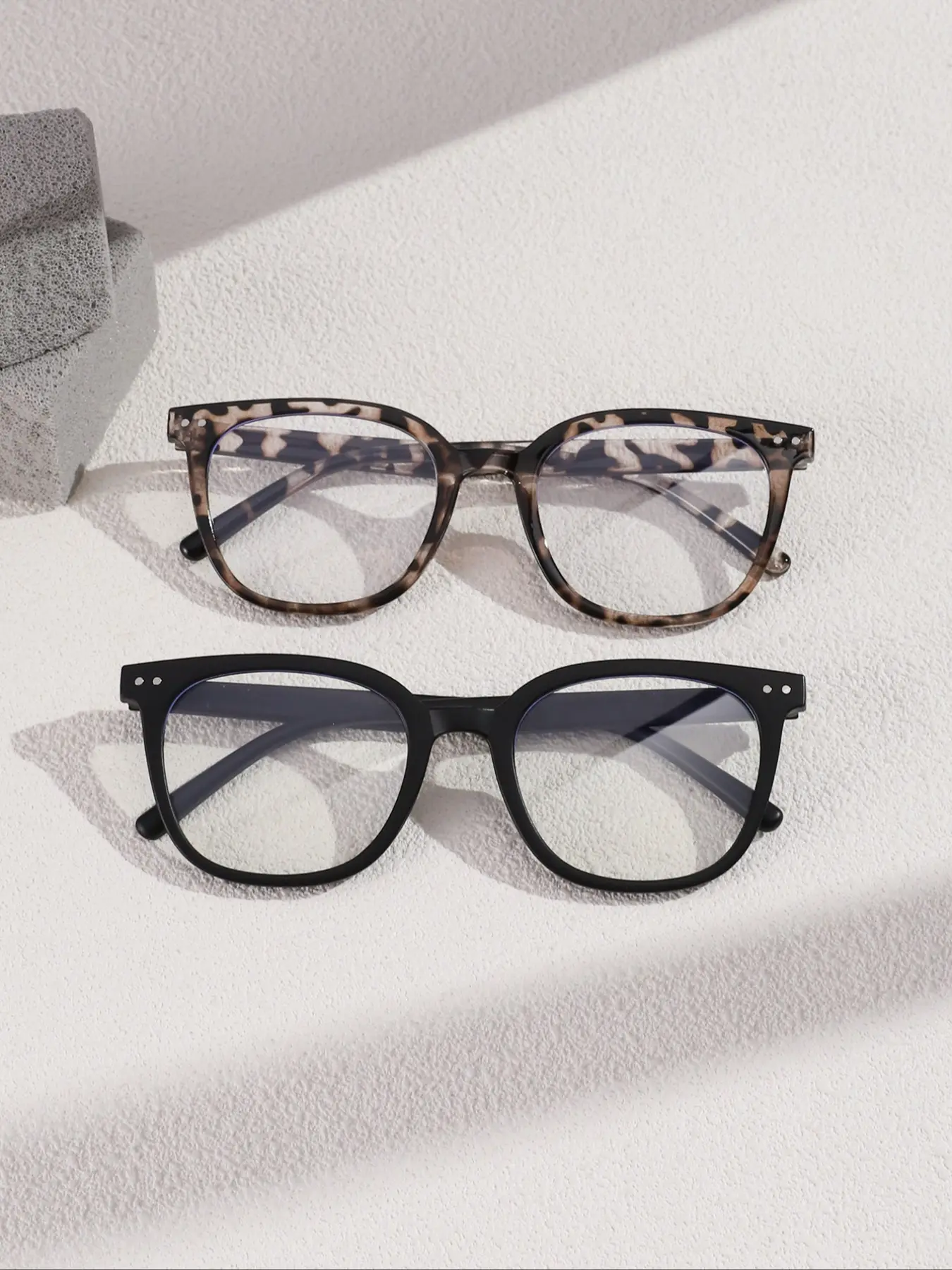 Boho Tortoise Shell Square Frame Glasses, Unisex Fashion Eyewear for All Seasons, Casual Daily Wear, Student Essentials, Fashion Frame Eyeglasses, Fashionable Frames Glasses, Trendy Square Frames, Casual Stylish Glasses