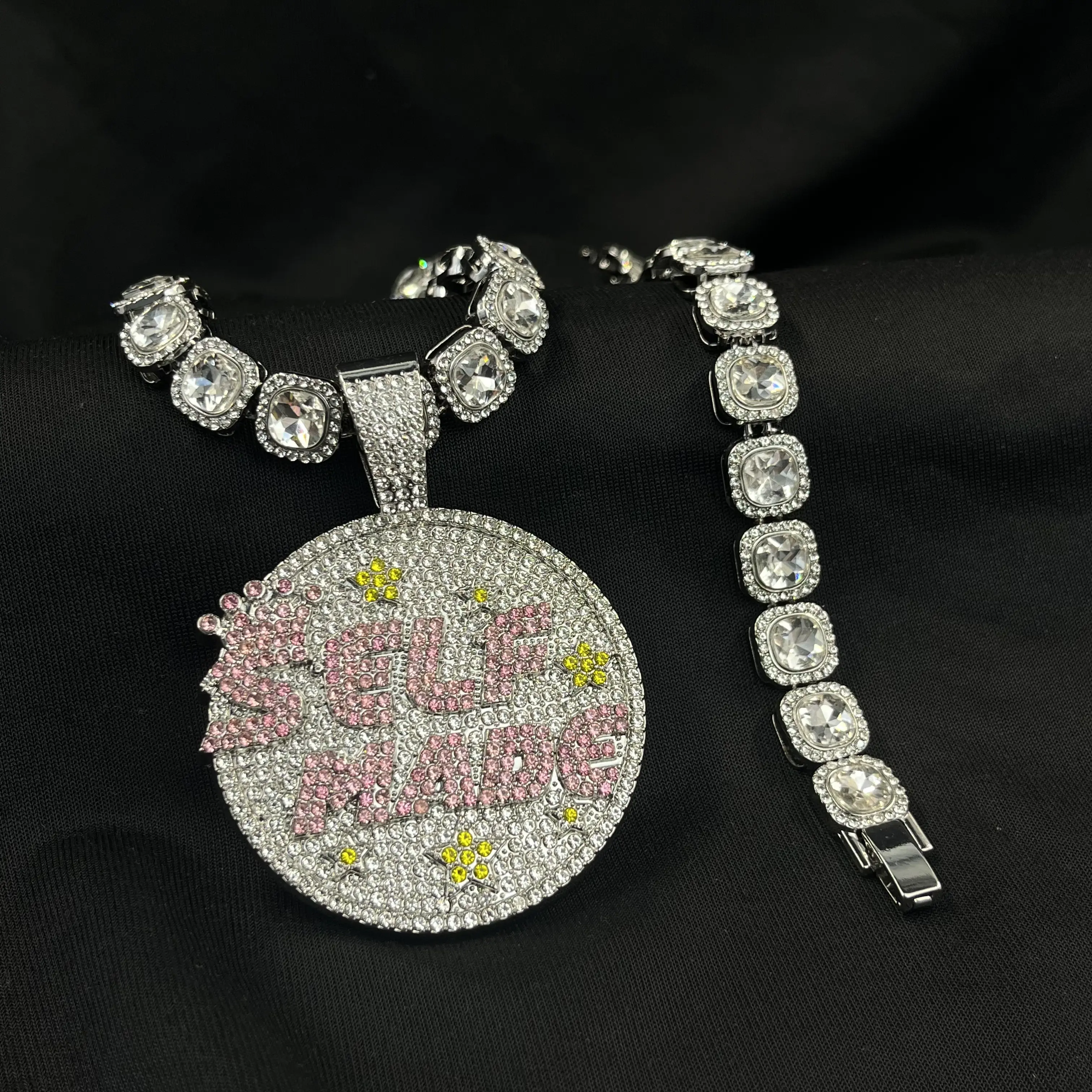 Star-Shaped SELF MADE Letter Pendant Necklace, Faux Diamond Cuban Chain – Zinc Alloy Rhinestone Hip Hop Jewelry for Men Women, Unisex Street Style Gift for Christmas Halloween Easter, Sparkles Year Round