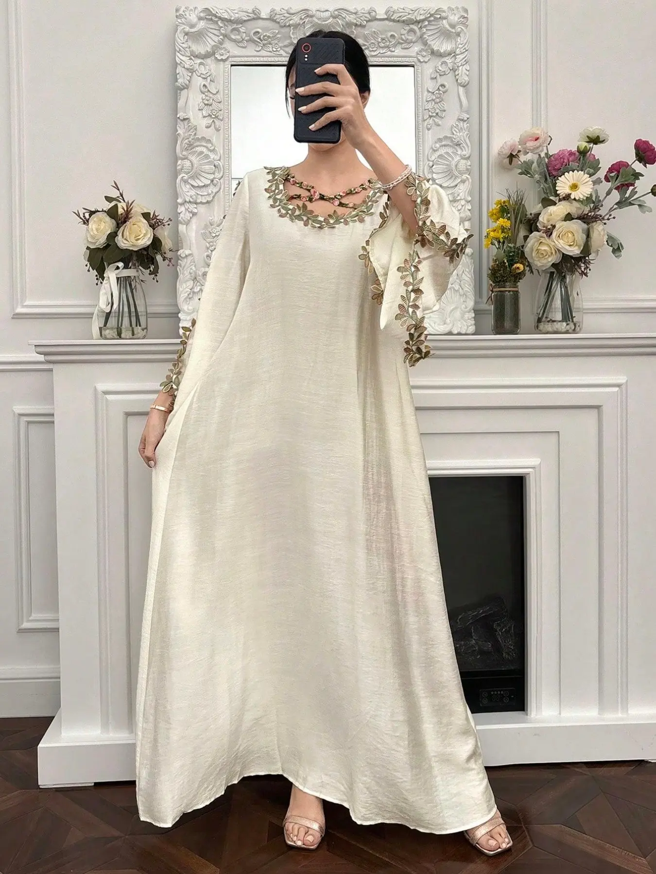Women's Loose Casual Long Sleeve Arabic Style Dress, 3D Lace Applique and Cross Design, Fashionable Aesthetic Soft Comfortable Fabric, Middle East Ramadan Clothing Summer Casual Everyday Wear, Womenswear