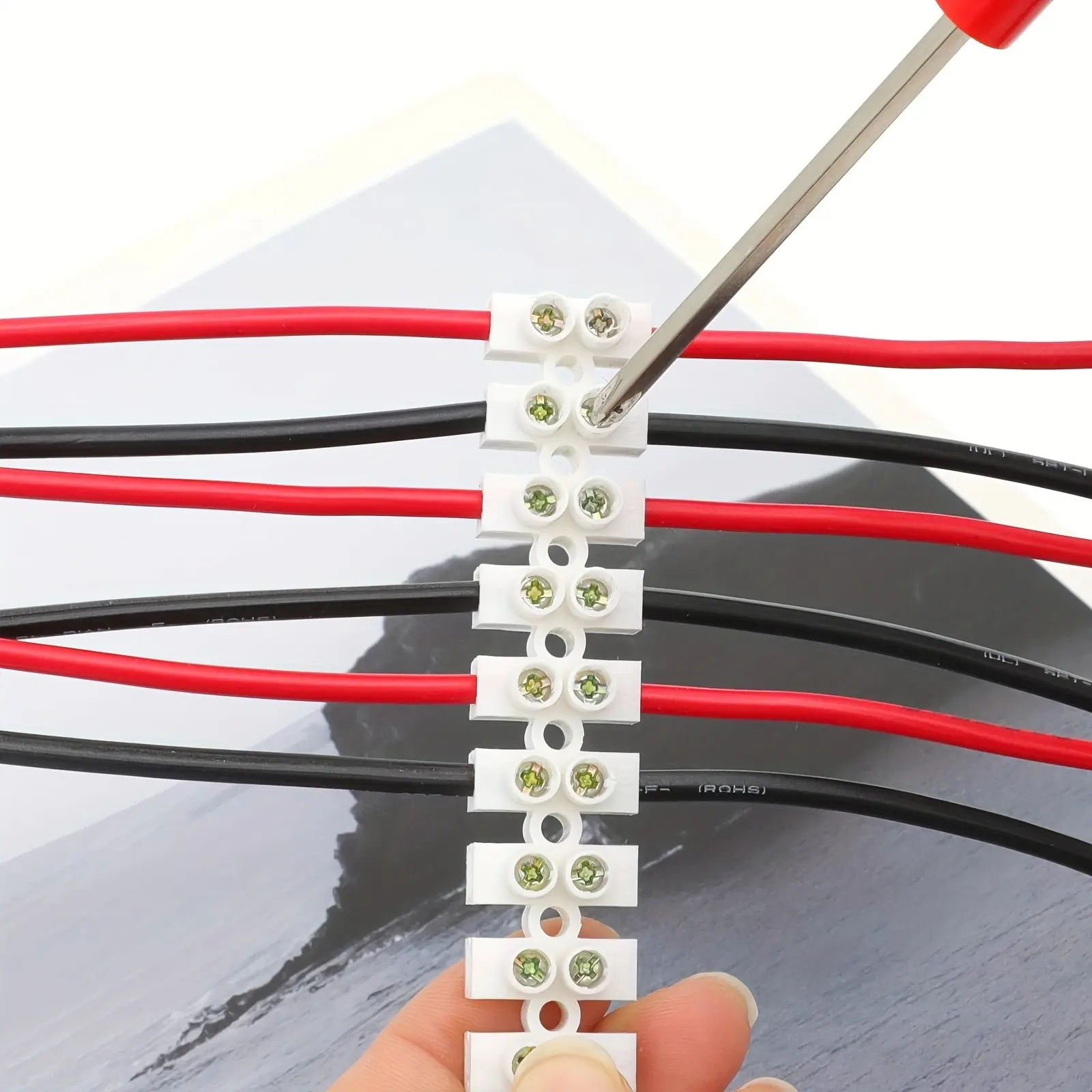 10pcs Block White Screw Terminal Connector Dual Row Electric Barrier Block 12-Position Terminal Strip 10Amp 380V Plug In Connectors Wire Terminal Connectors