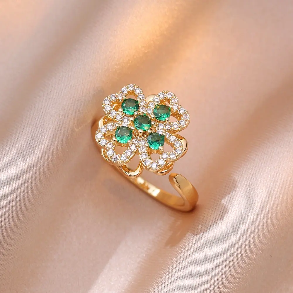J0211 Green Ring
