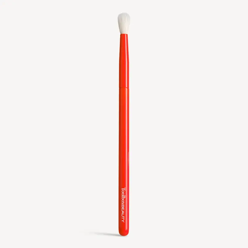 202 Tapered Blending Eye Brush
