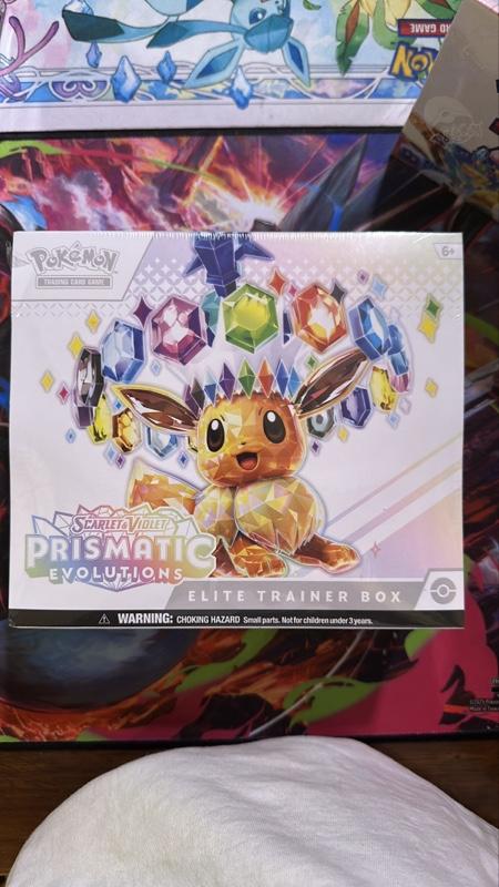Pokemon TCG: Scarlet & Violet - Prismatic Evolutions ETB - SEALED