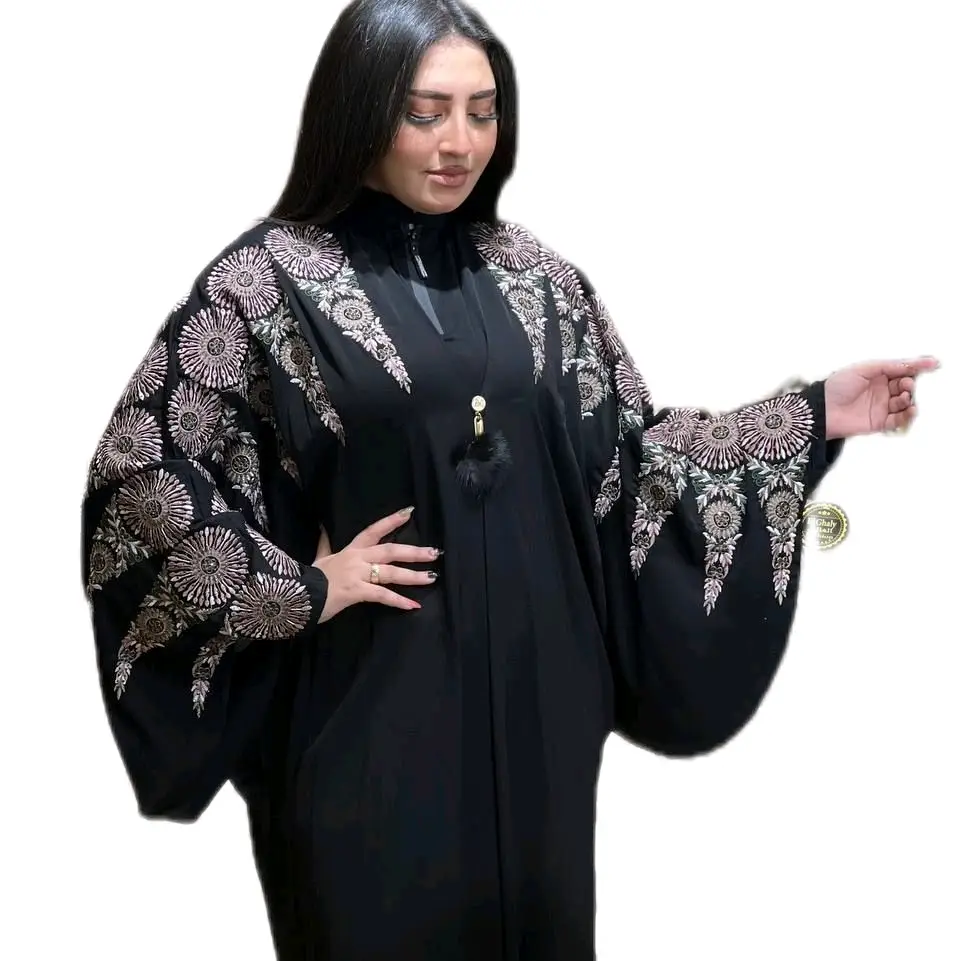 Beautiful Elegant Abaya for Women - Traditional Muslim Clothing