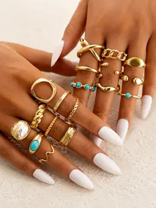 18-Piece Women's Fashion Stackable Rings Set, Vintage Chunky Boho Turquoise Pearl Cross Wide Band Irregular Ring Set, Perfect Gift for Girlfriend Mom