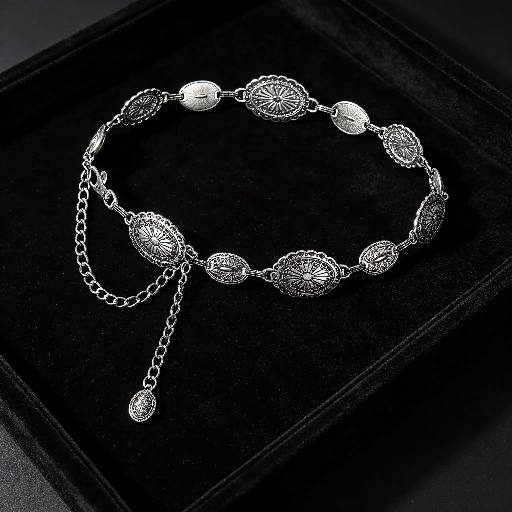 Metal Waist Chain, Silver Waist Chain for Women Adjustable Body Waist Link Belts Dress Belts Fashion Long Belt Body Belly Jewelry for Dresses Jeans Trouser Cowgirl Western style pant accessory    si belt for women   metal medieval belt vintage