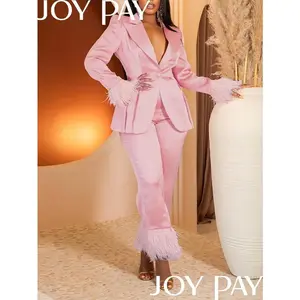 Women’s luxury feather-trimmed suit set, satin pink two-piece set with fluffy cuffs and hem details, suitable for elegant wear