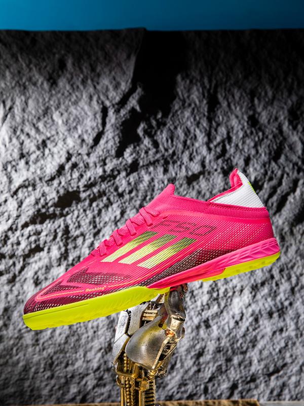 High-Quality Soccer Shoes Unisex, Original TF Fg Lawn Training Shoes, Comfortable Neutral Design, Boost Sports Performance