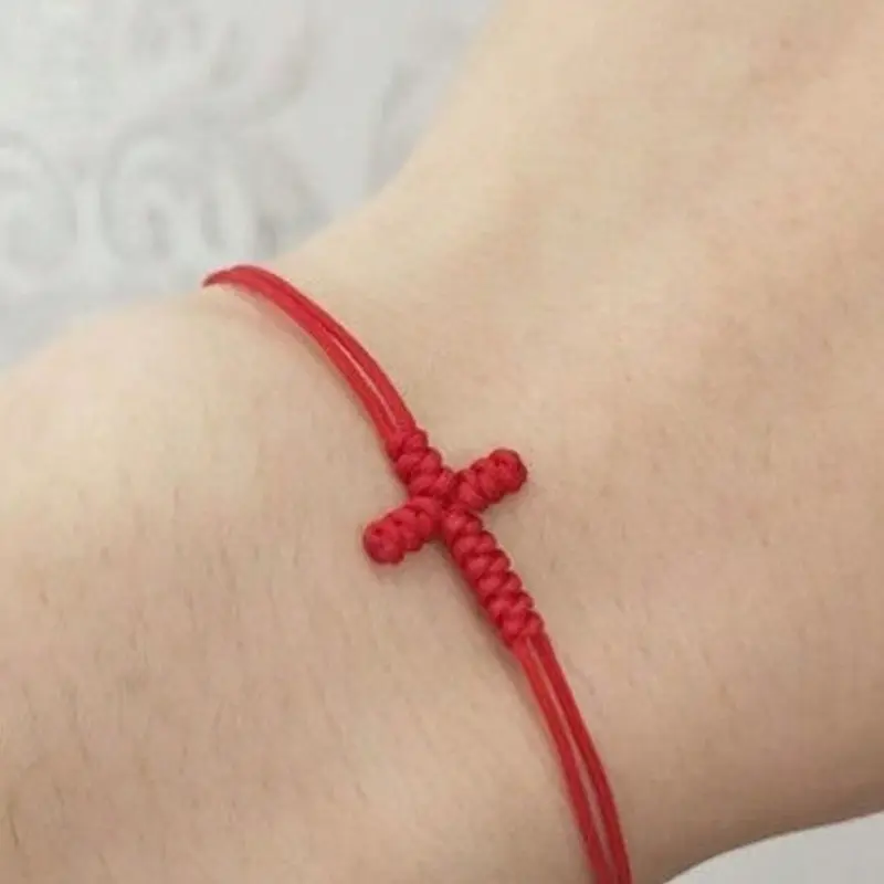 1pc Hand-Woven Red Rope Cross Braided, Knotted Lucky Charms Bracelet For Men And Women - Adjustable Lucky Charm, Symbolic Gift (Red/Black) - Suitable For Back-To-School, Graduation, Teacher's Day - Friendship Accessory Worn Year-Round Braided Bracelets
