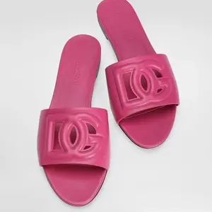 Dolce & Gabbana Bianca Slides - 37