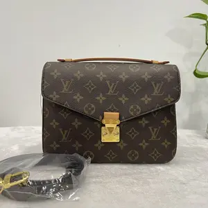 Pre-owned Louis Vuitton Pochette Metis Monogram Crossbody Bag X363 26.05.06