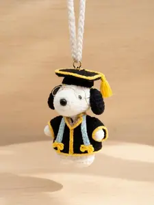 Handmade Crochet Graduation Puppy Car Charm, Cute Amigurumi Dog Graduate Hanging Ornament, Class of 2026 Gift