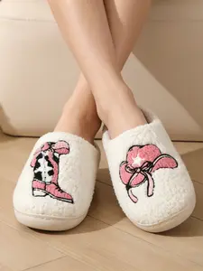 Western Sweet Cool Style Cowboy Theme Cotton Slippers, Creamy Plush Teddy Fur, Cowboy Hat, Thick Anti-Slip Sole, Warm Home Shoes