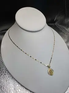 Cadena alternada con dije en oro 14k