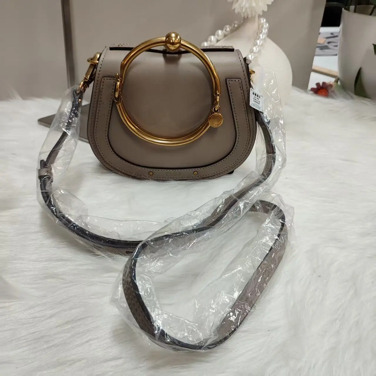 Pre-owned COWHIDE LEATHER Crossbody Bag Chloé/Crossbody Bag/SSB1726014