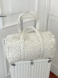 Small floral travel bag, Christmas gift, large capacity multifunctional cute mini ruffle tote bag, travel bag, overnight bag for women, perfect for gym, weekend getaways and daily use